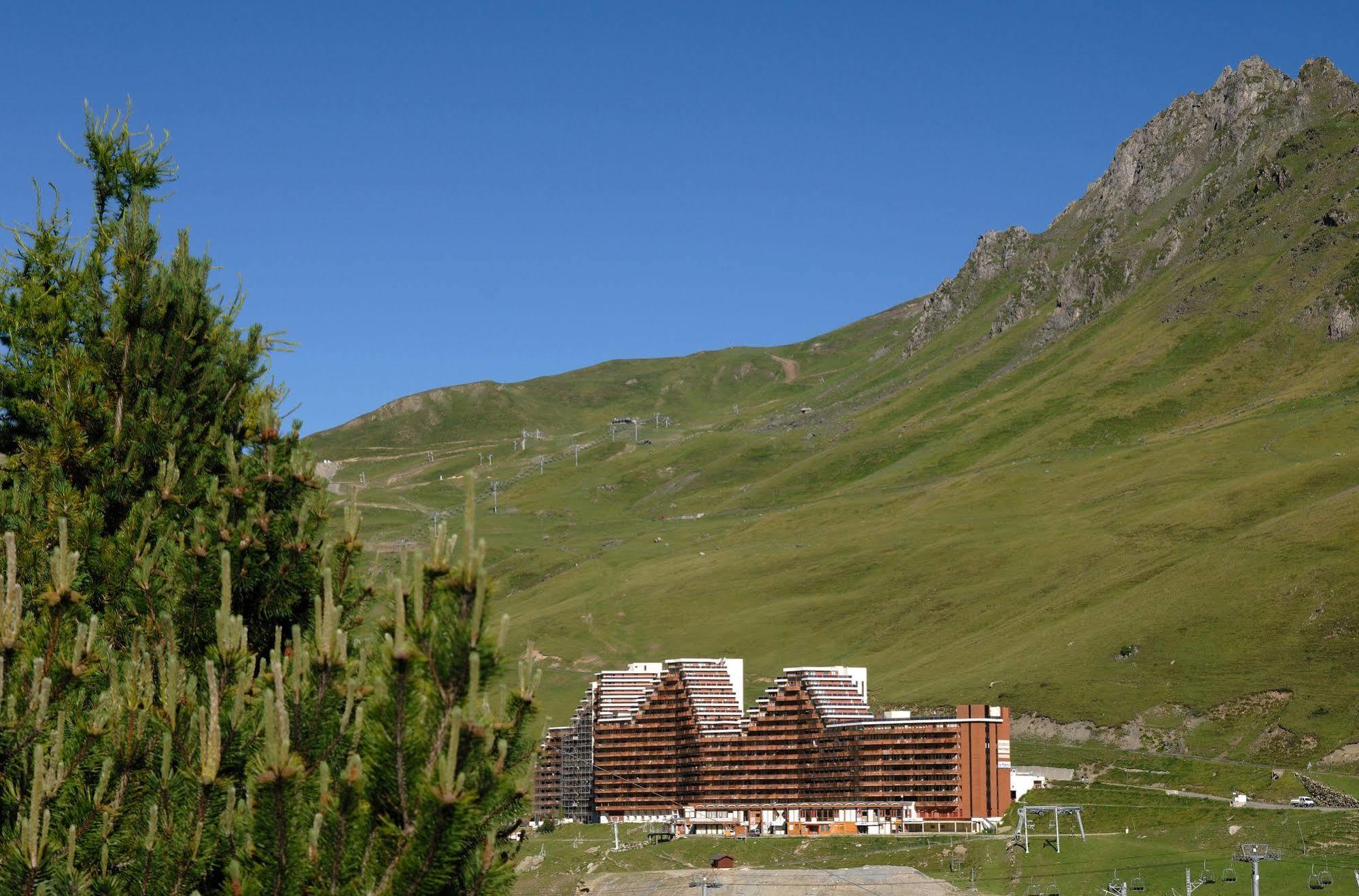 Pierre & Vacances Residence Le Montana La Mongie Dış mekan fotoğraf